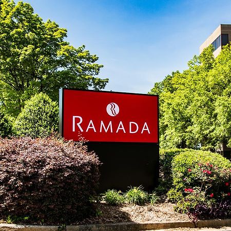 Ramada By Wyndham Gainesville Eksteriør billede